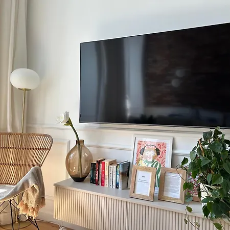 Przy Bulwarze Lejlighed