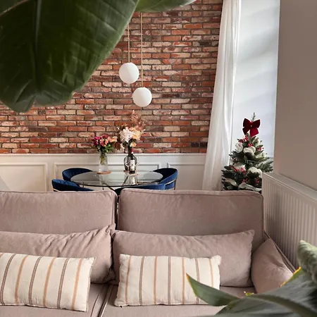 Przy Bulwarze Apartment *